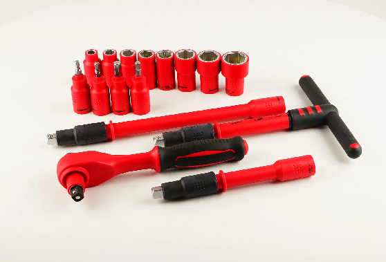 S03V3116SC / 16 PCS 3/8" Dr. 1000V INSULATED SOCKET SET
