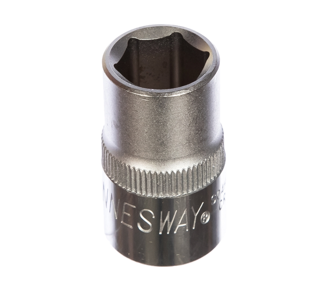 1/2" DRIVE 6PT FLANK SOCKETS CR-V STEEL DIN: 3124 METRIC SIZE: 8 to 36 MM